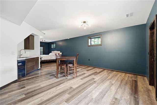 16199 Overbrook Lane, Stilwell, KS 66085