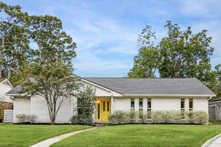 1031 Chamboard Lane, Houston, TX 77018