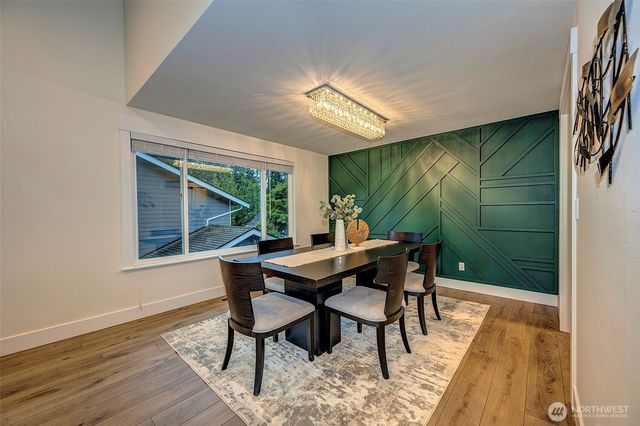 13702 173rd Place NE, Redmond, WA 98052