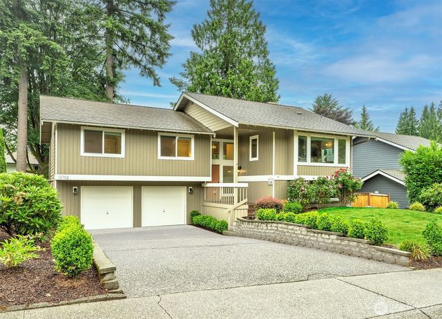 13702 173rd Place NE, Redmond, WA 98052