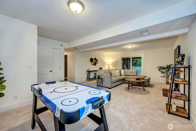 13702 173rd Place NE, Redmond, WA 98052