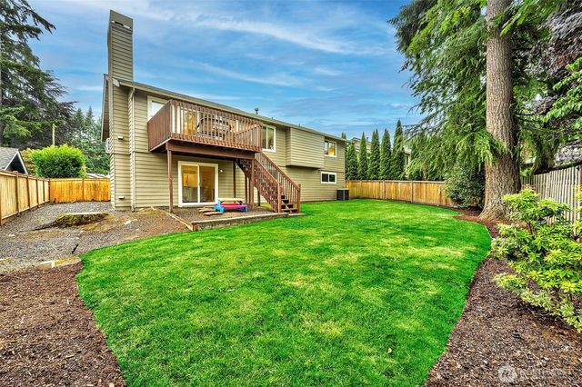 13702 173rd Place NE, Redmond, WA 98052