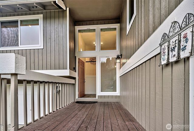 13702 173rd Place NE, Redmond, WA 98052
