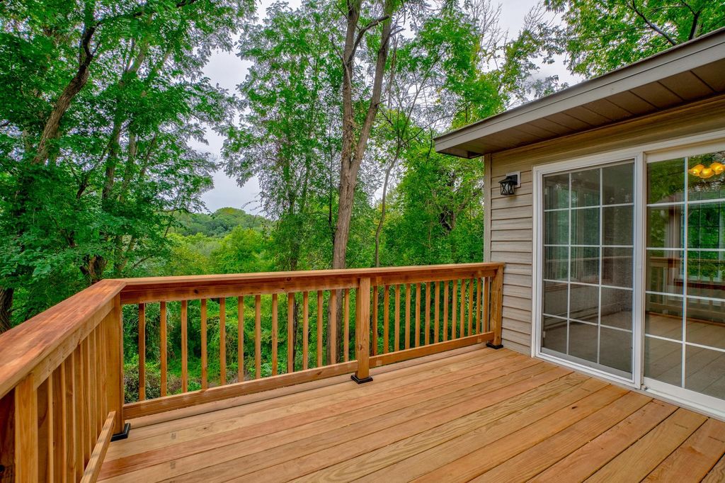 7187 Cahill Avenue, Inver Grove Heights, MN 55076 — photo 2
