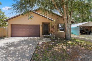 5964 Travis Street, Mims, FL 32754