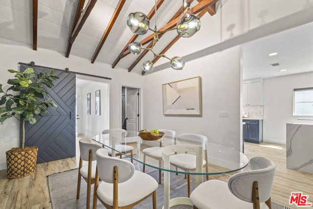11023 Kling Street, Toluca Lake, CA 91602