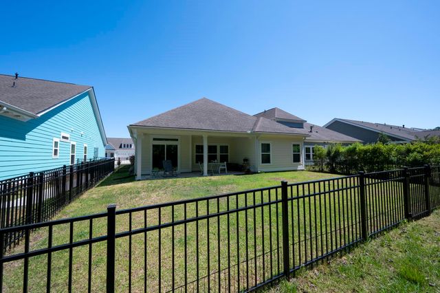 2618 Goldfinch Dr., Myrtle Beach, SC 29577