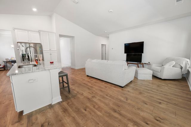 2618 Goldfinch Dr., Myrtle Beach, SC 29577