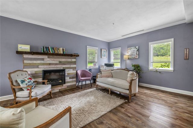 1841 Universal Rd, Penn Hills, PA 15235
