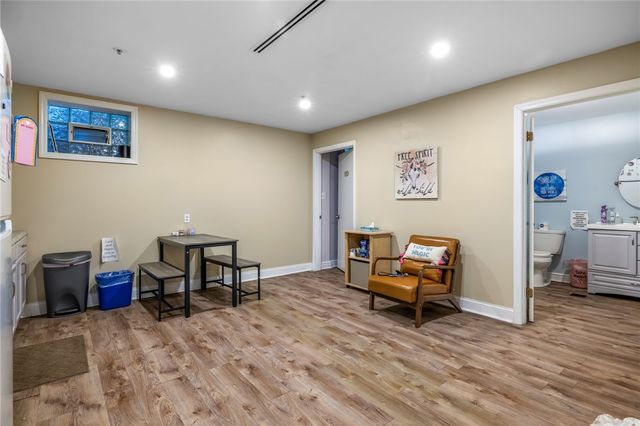 1841 Universal Rd, Penn Hills, PA 15235