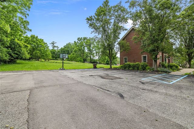1841 Universal Rd, Penn Hills, PA 15235