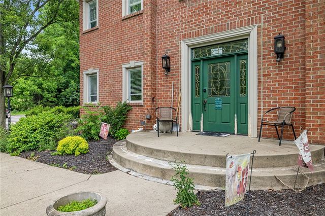 1841 Universal Rd, Penn Hills, PA 15235