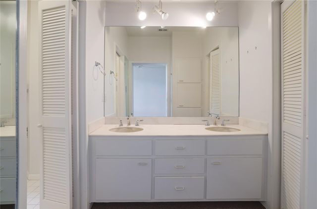 1707 Spyglass DR 57, Austin, TX 78746