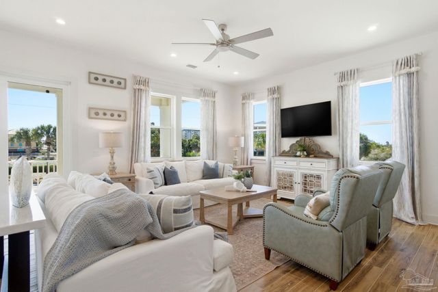 831 Sailfish Ct, Perdido Key, FL 32507
