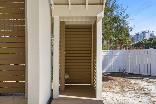 831 Sailfish Ct, Perdido Key, FL 32507