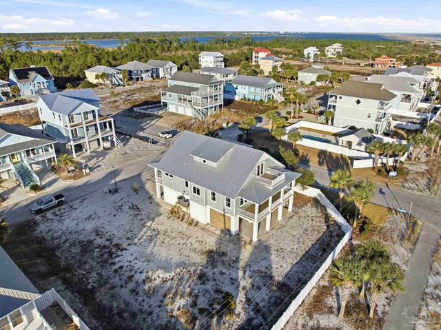 831 Sailfish Ct, Perdido Key, FL 32507