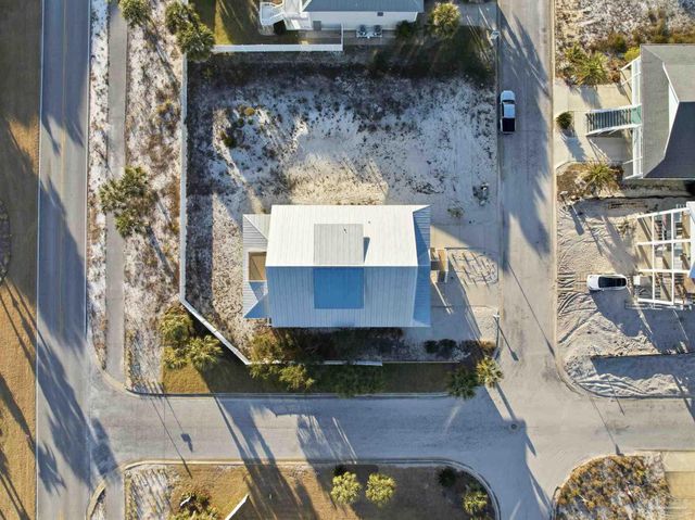 831 Sailfish Ct, Perdido Key, FL 32507