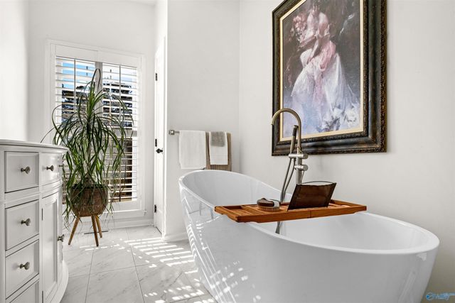 105 Bay View Lane, Centre, AL 35960