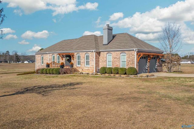 105 Bay View Lane, Centre, AL 35960