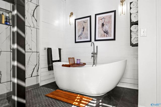 105 Bay View Lane, Centre, AL 35960