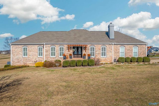 105 Bay View Lane, Centre, AL 35960