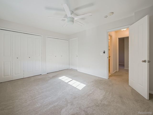 2440 Parmenter Boulevard, Royal Oak Charter Township, MI 48073