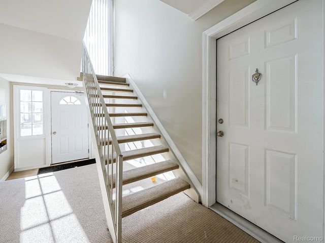 2440 Parmenter Boulevard, Royal Oak Charter Township, MI 48073