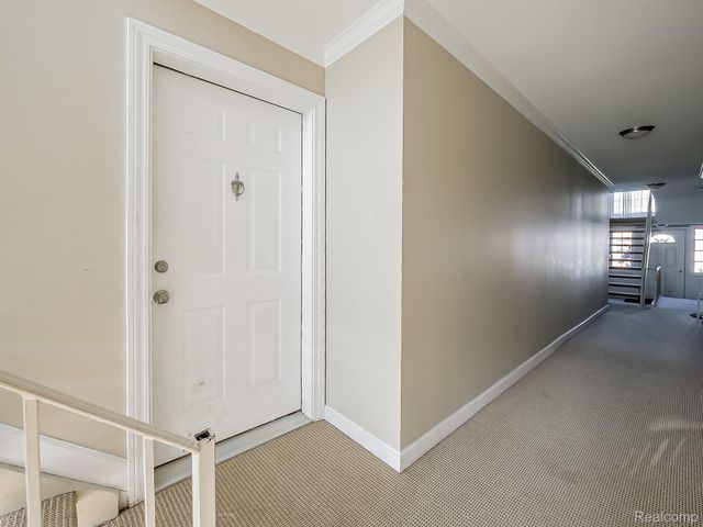 2440 Parmenter Boulevard, Royal Oak Charter Township, MI 48073