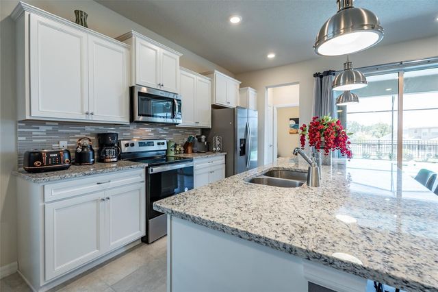 3811 LANA AVENUE, Davenport, FL 33897