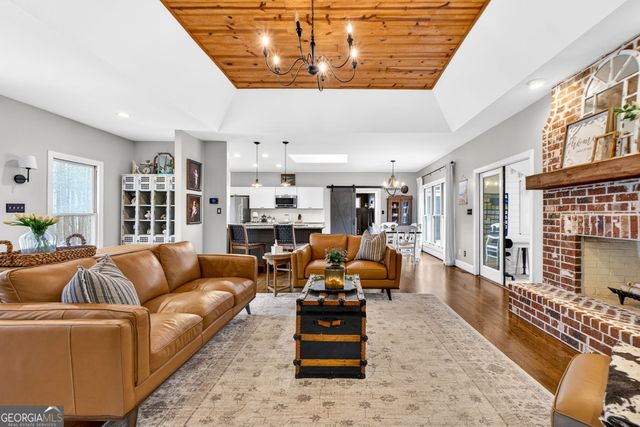 7581 Old Zebulon Road, Molena, GA 30258