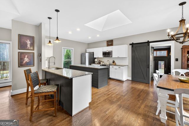 7581 Old Zebulon Road, Molena, GA 30258