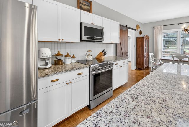 7581 Old Zebulon Road, Molena, GA 30258