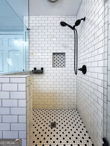 7581 Old Zebulon Road, Molena, GA 30258