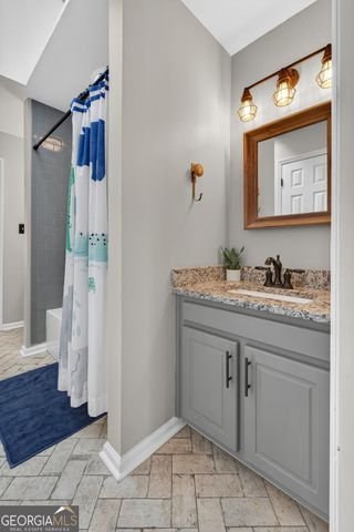 7581 Old Zebulon Road, Molena, GA 30258