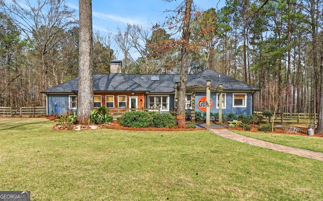 7581 Old Zebulon Road, Molena, GA 30258