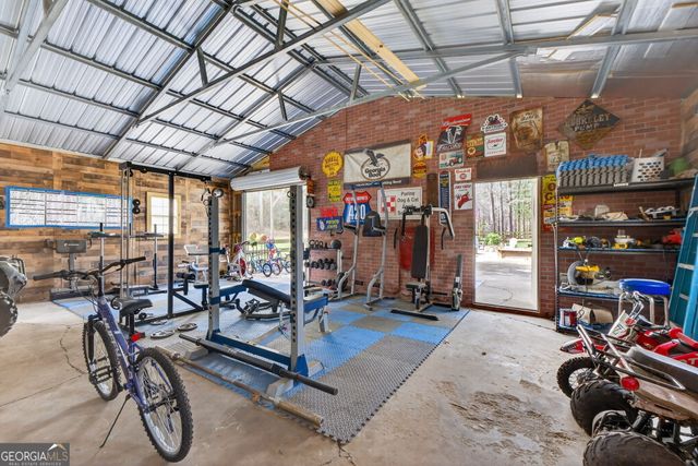 7581 Old Zebulon Road, Molena, GA 30258