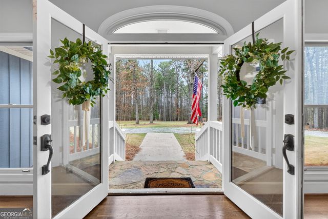 7581 Old Zebulon Road, Molena, GA 30258