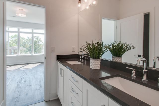 1024 Argyle Ave Unit A, Nashville, TN 37203