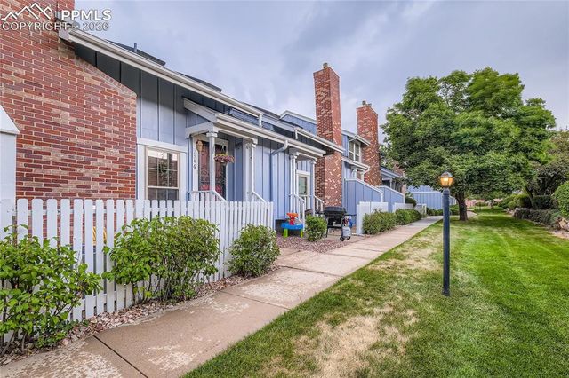 2546 Hatch Circle, Colorado Springs, CO 80918