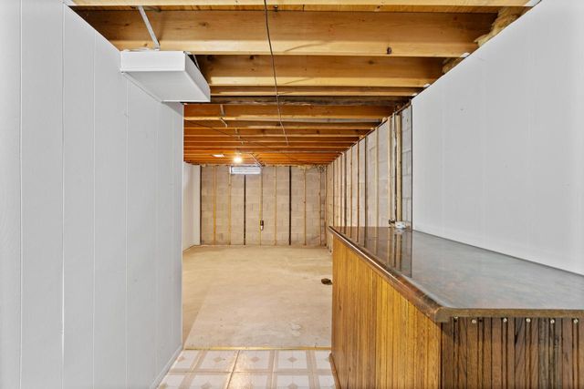 564 E Rhine STREET, Elkhart Lake, WI 53020