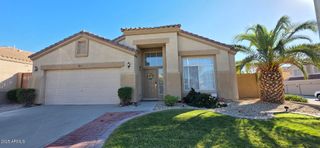 843 W LOCUST Drive, Chandler, AZ 85248