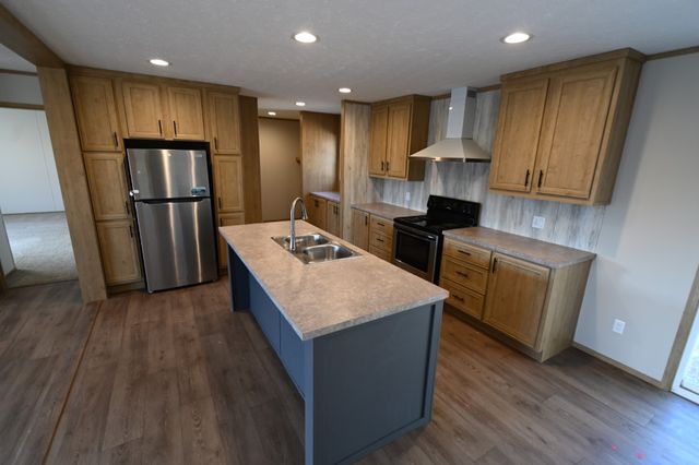 3955 Hwy 200, Huron, TN 38345