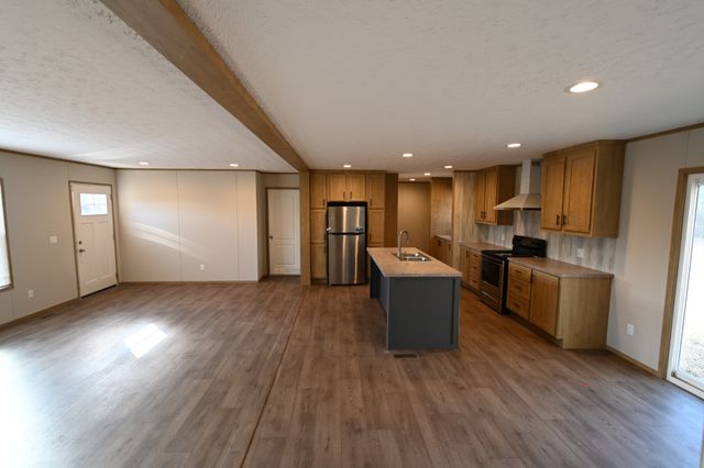 3955 Hwy 200, Huron, TN 38345