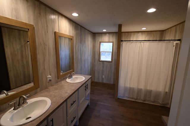 3955 Hwy 200, Huron, TN 38345