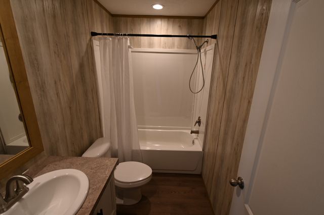 3955 Hwy 200, Huron, TN 38345