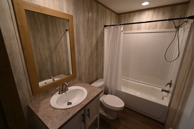 3955 Hwy 200, Huron, TN 38345