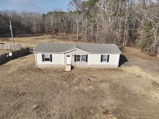 3955 Hwy 200, Huron, TN 38345