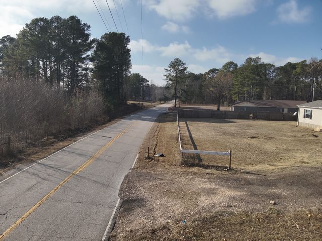 3955 Hwy 200, Huron, TN 38345