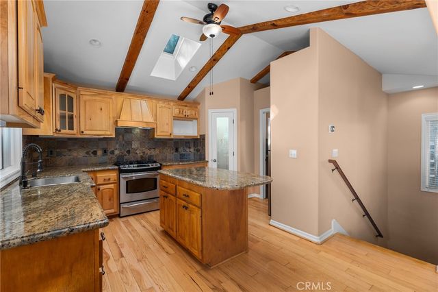 23988 Scenic, Crestline, CA 92325