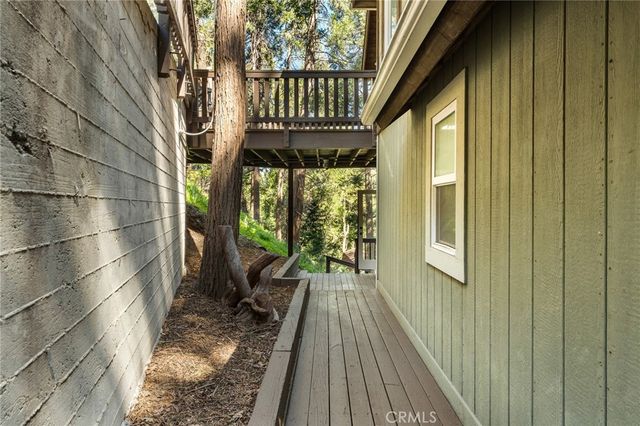 23988 Scenic, Crestline, CA 92325